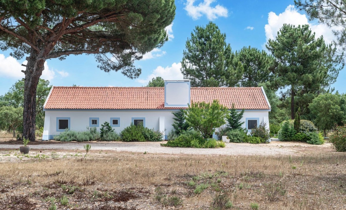 Villa and estate in Melides