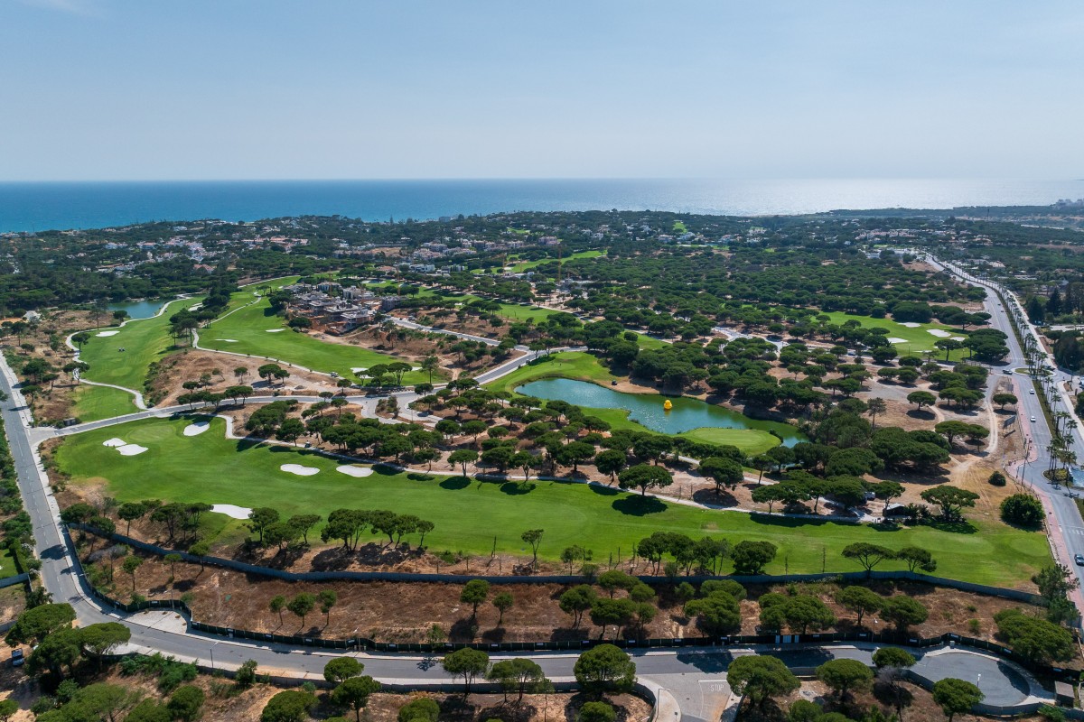 Vale do Lobo Residences