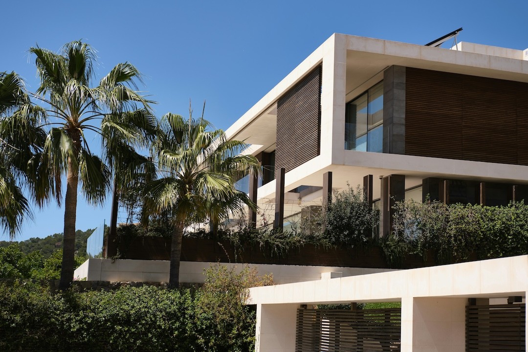 entrada de uma casa luxuosa
