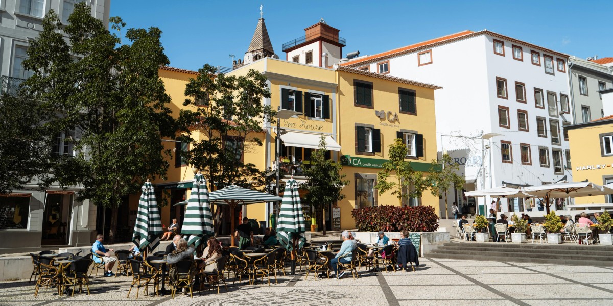 Locuind în Funchal