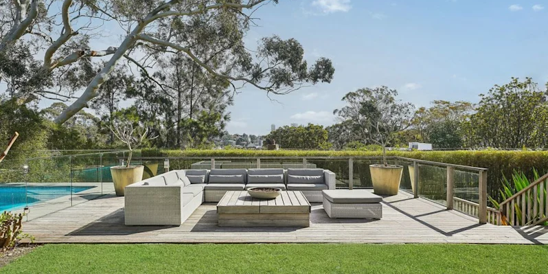 "Wedding Cake House"