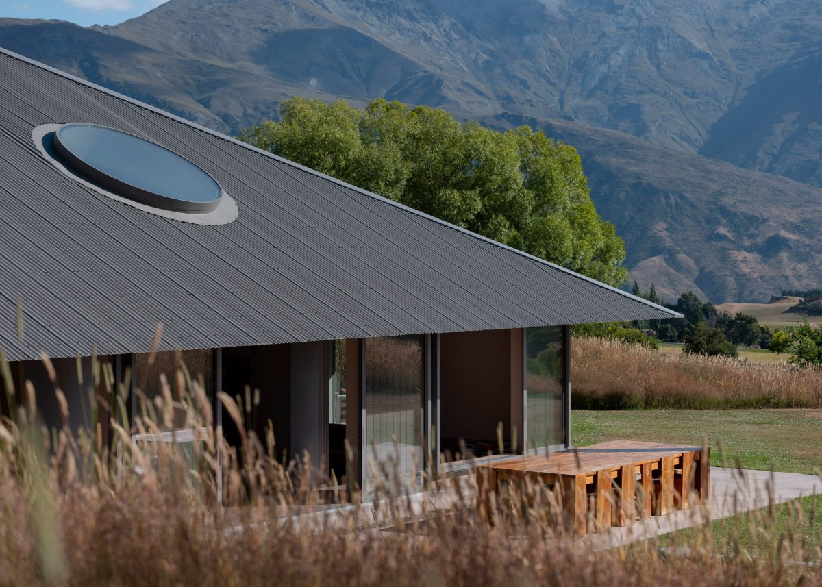 Sistema de portas deslizantes.