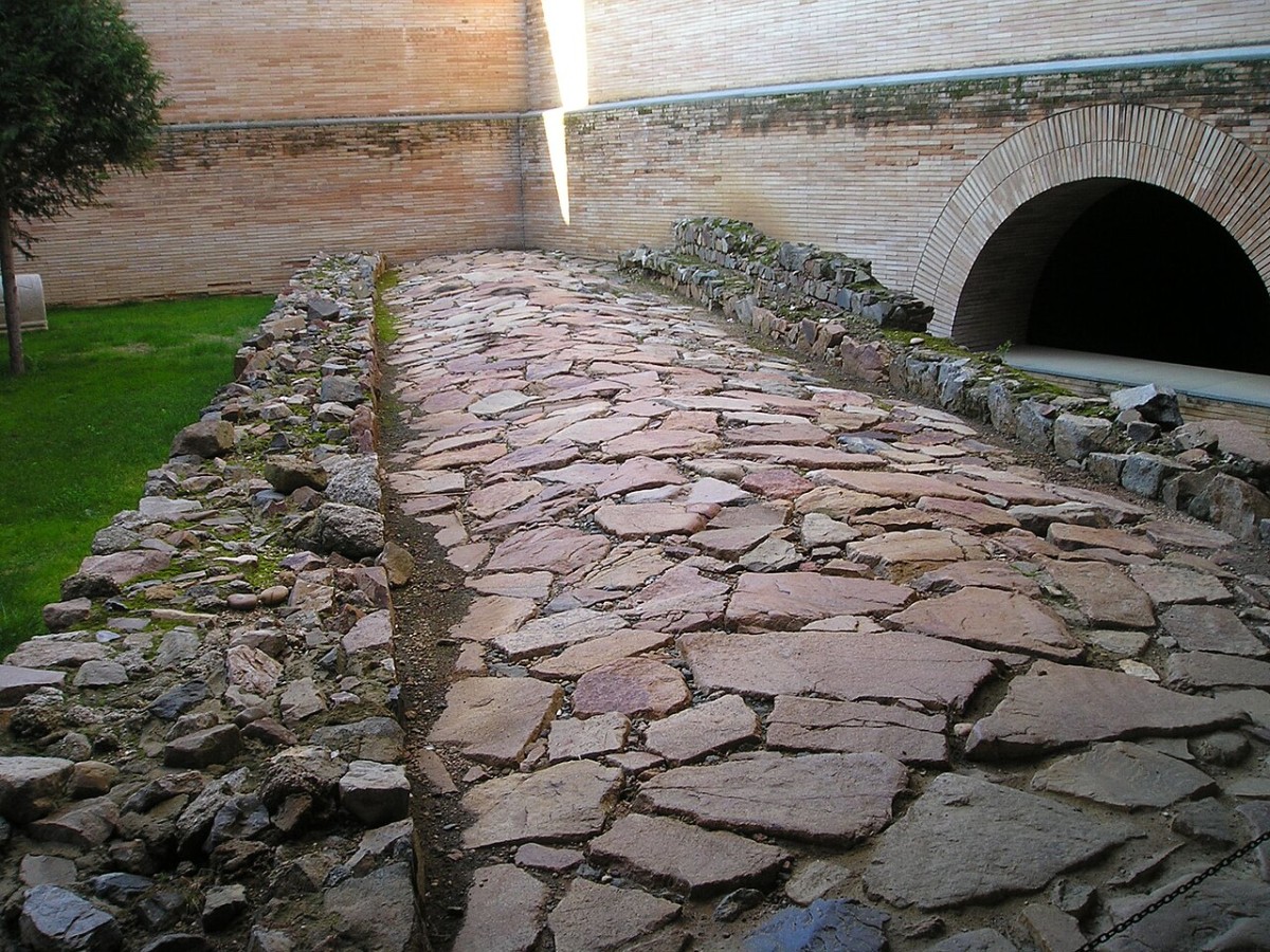 Calçada romana em Mérida
