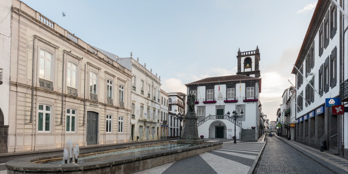 Locuind în São Miguel