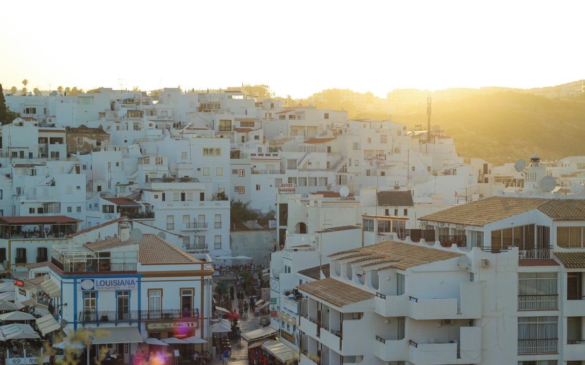 Discover Albufeira