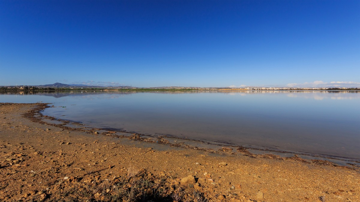 Lago de água salgada