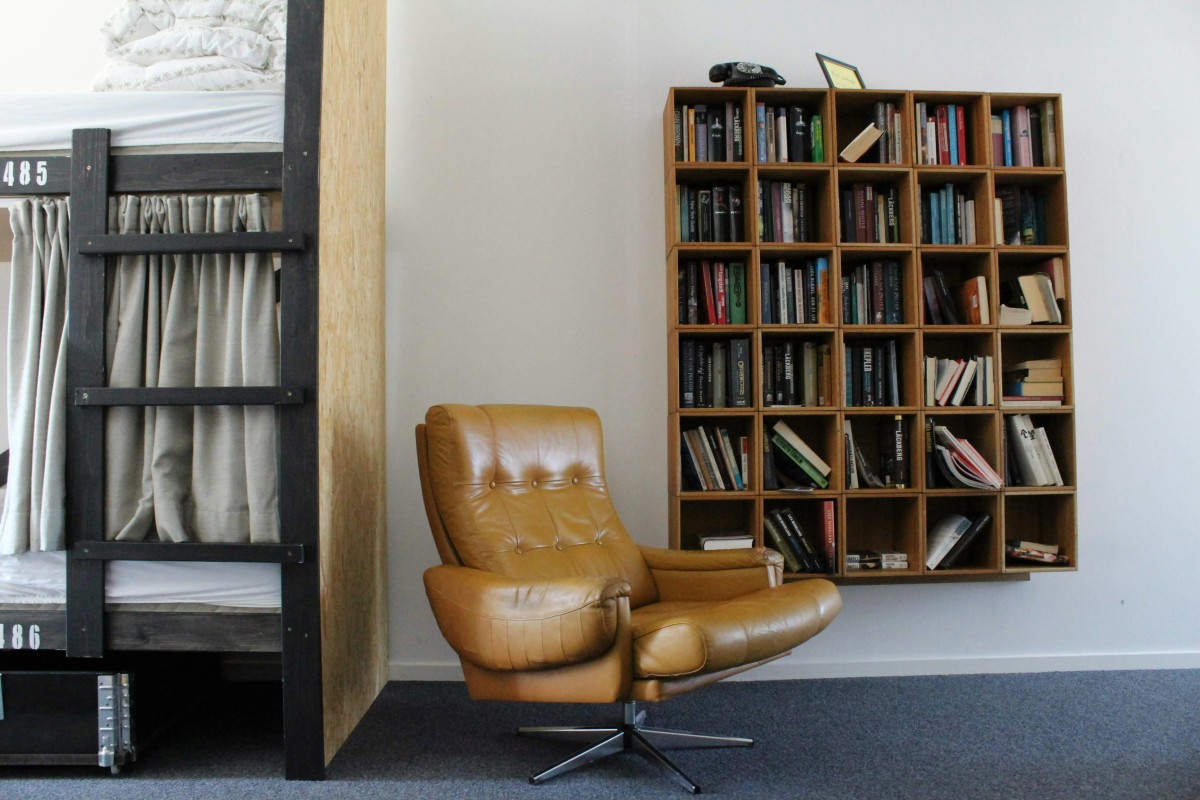 decora a casa com livros