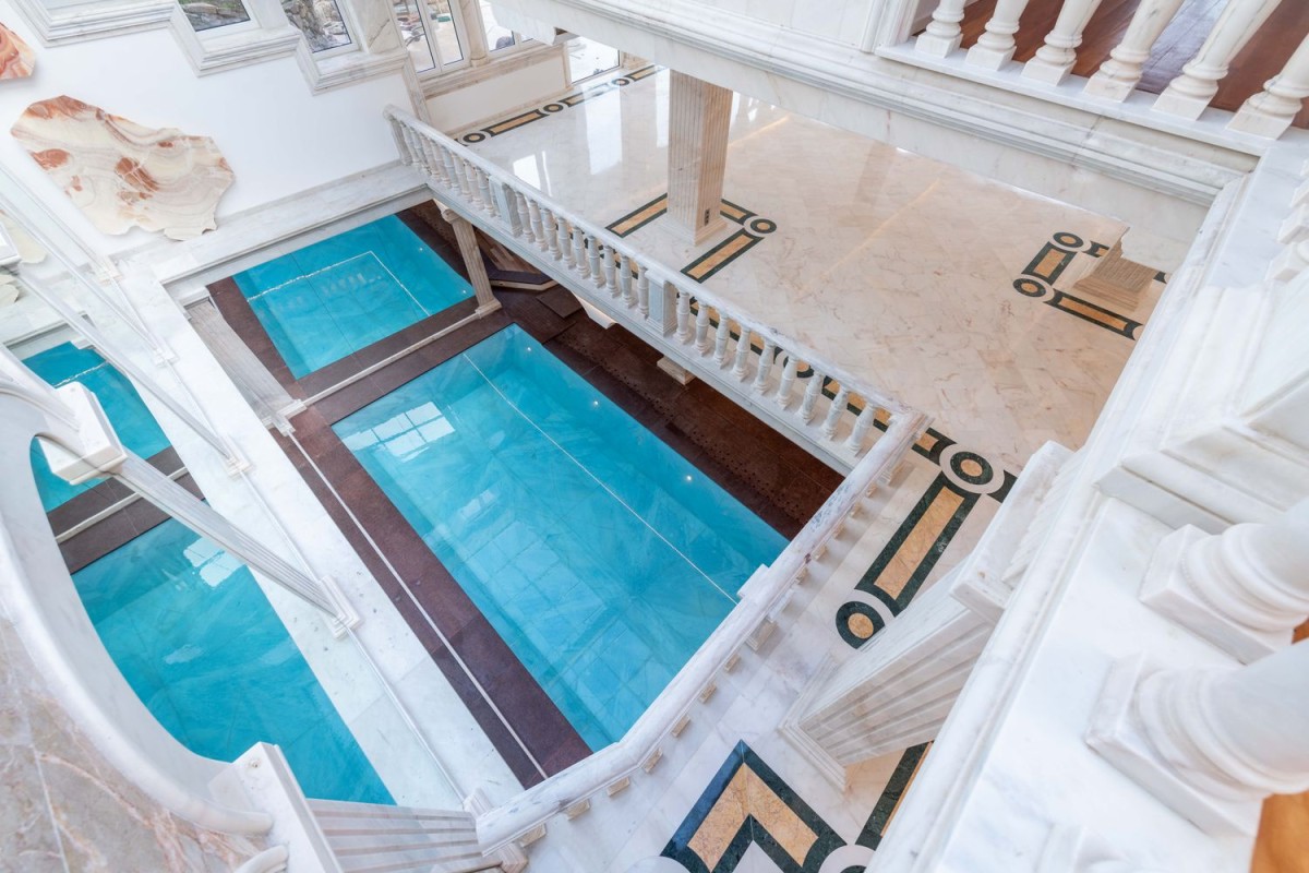 piscina interior