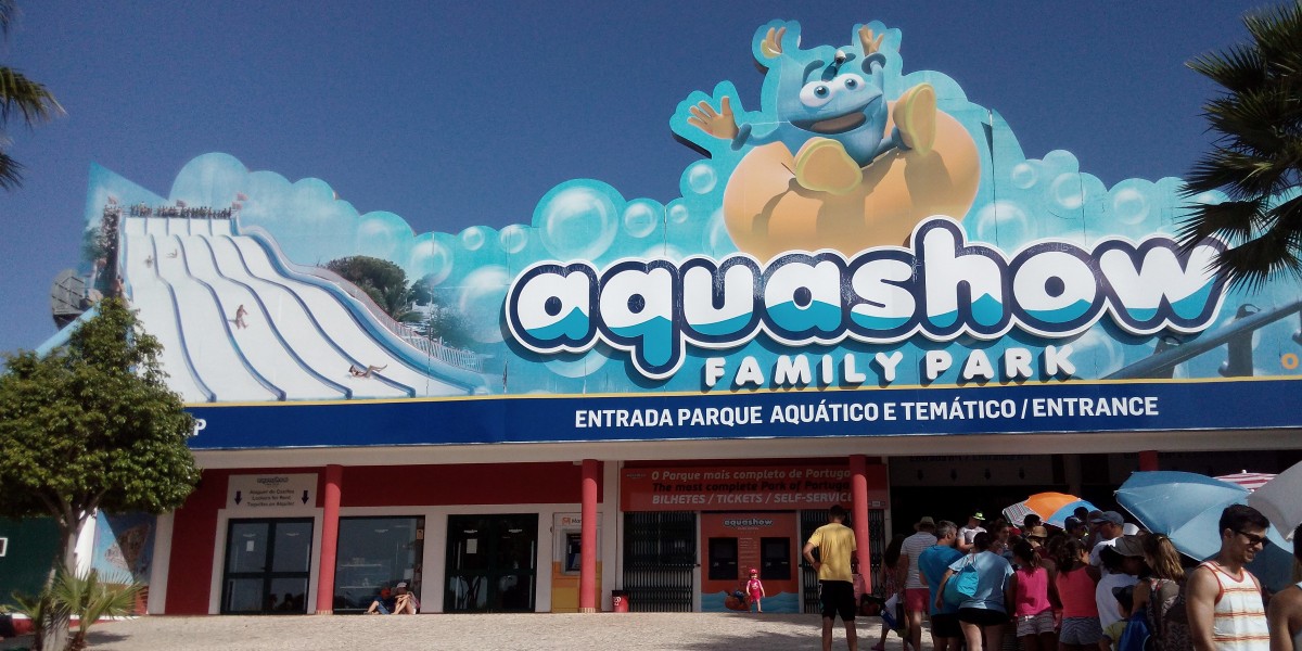 Top waterparks in Algarve Albufeira
