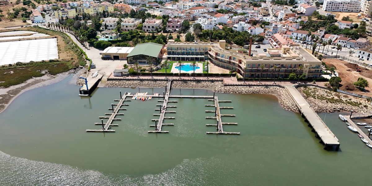Boca Rio Resort