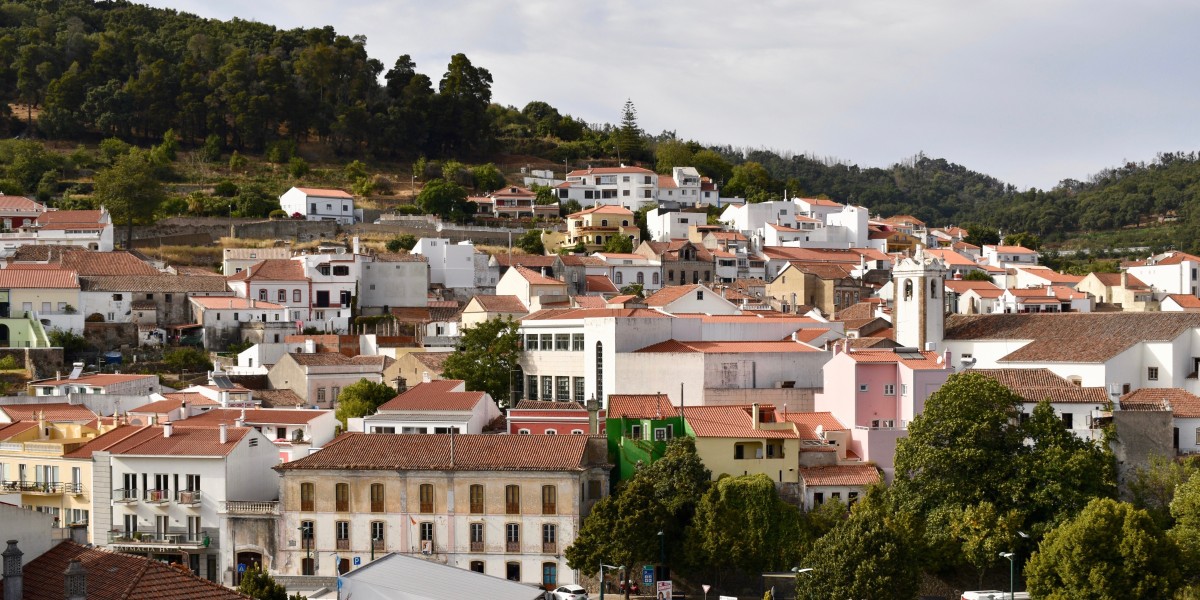 average price per square metre in Algarve