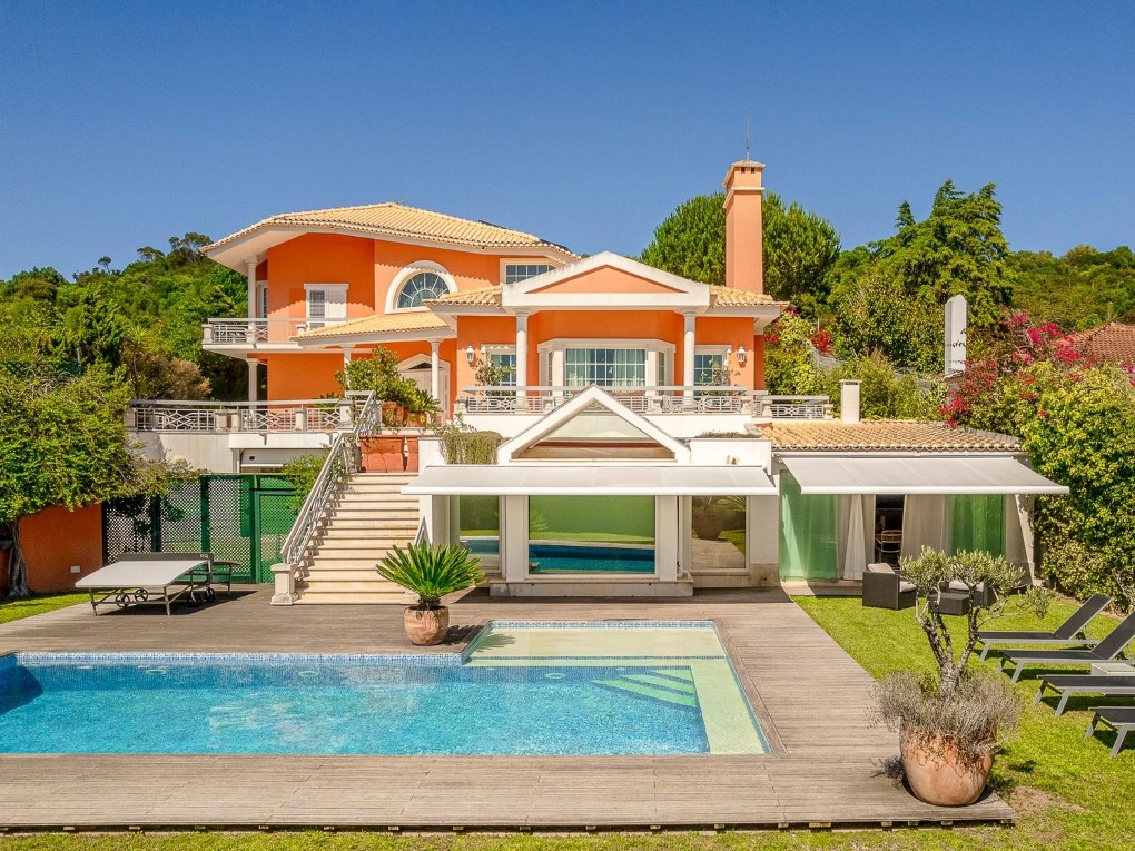 Casa de luxo com elevador