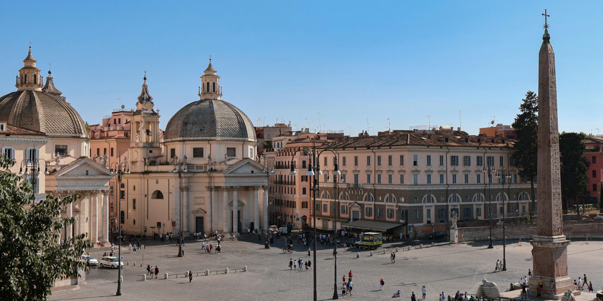 Praça del Popolo