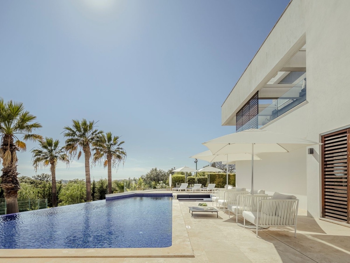 casa de luxo com piscina