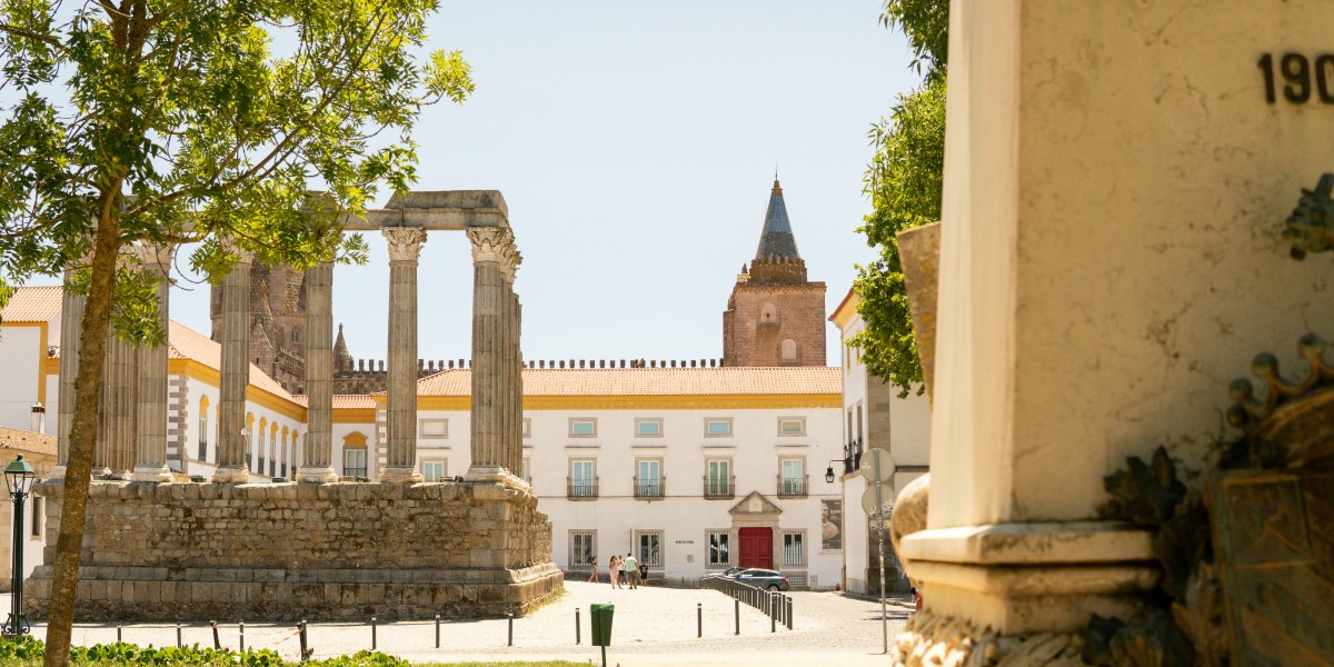 Evora portugal things to do