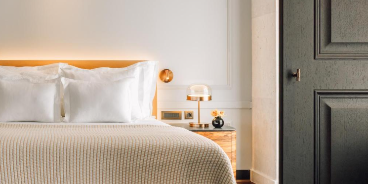 MYTHIC SANA Downtown Suites