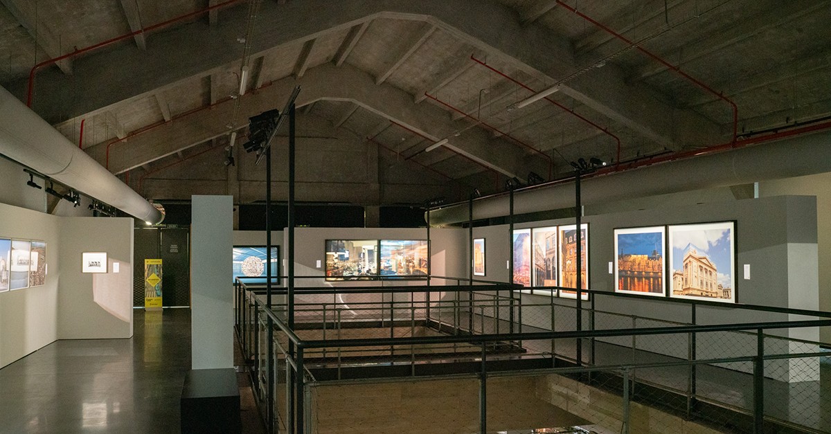 Parte das obras do idealista expostas