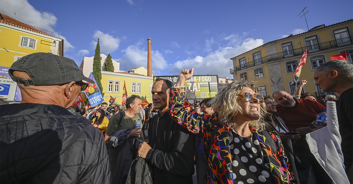 Quem tem direito à greve