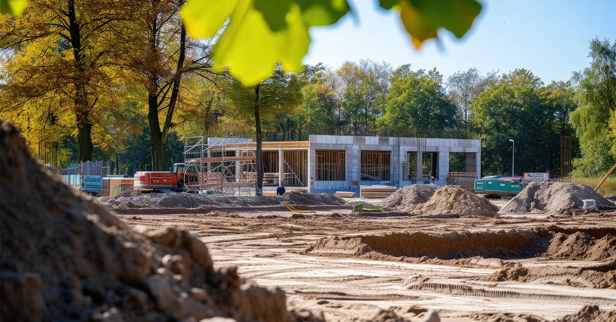 Direito de preferência entre prédios confinantes