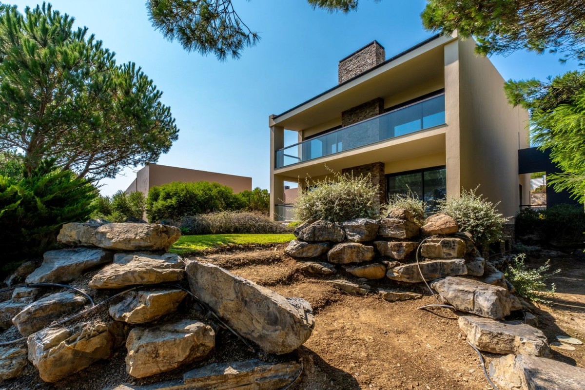 Viver numa casa de luxo isolada