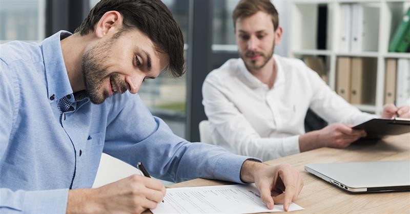 Negócio de compra e venda de casas