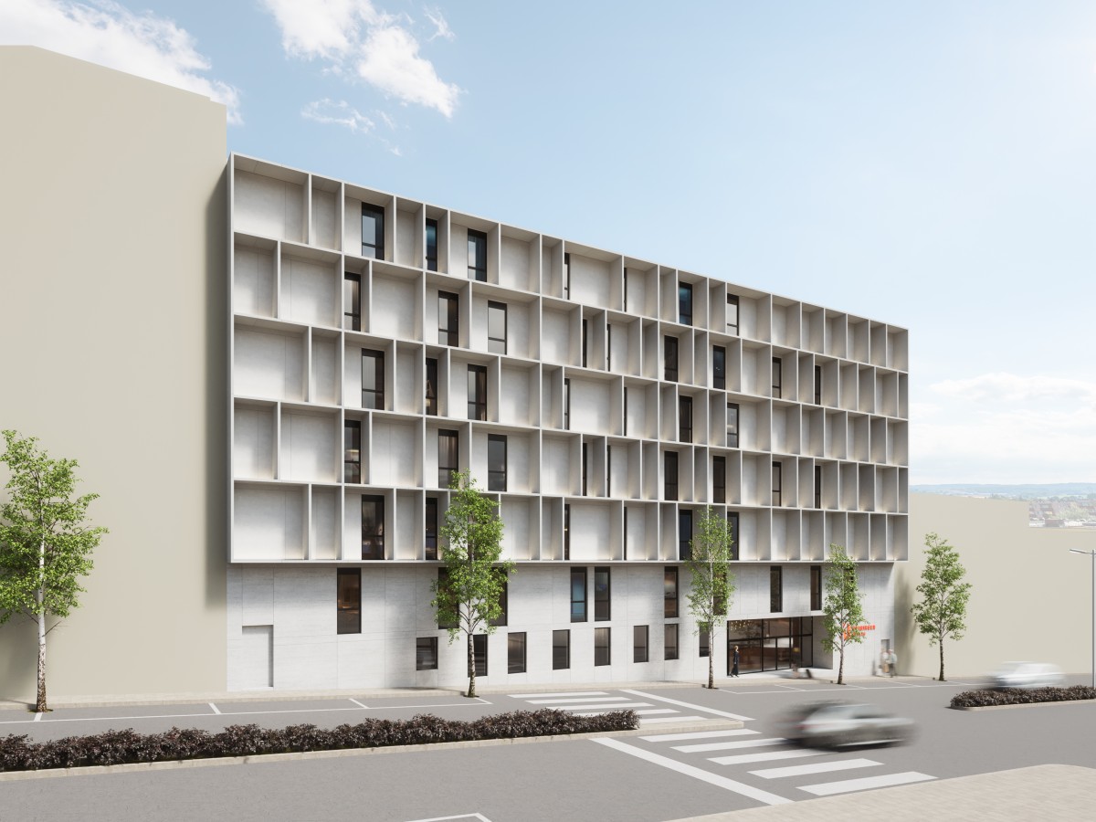 Exterior do futuro hotel Meininger no Porto