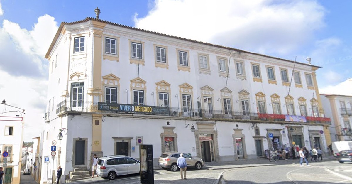 Leilão de imóvel em Évora