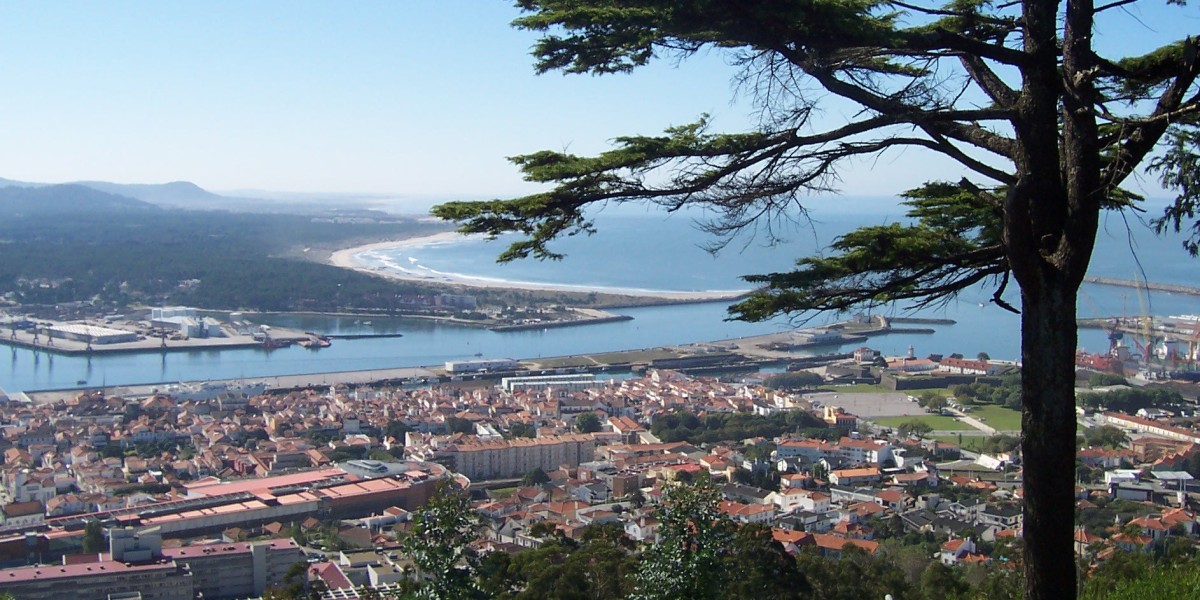 cheap property Portugal by the sea