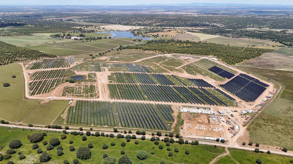 Central Fotovoltaica da Cavaleira