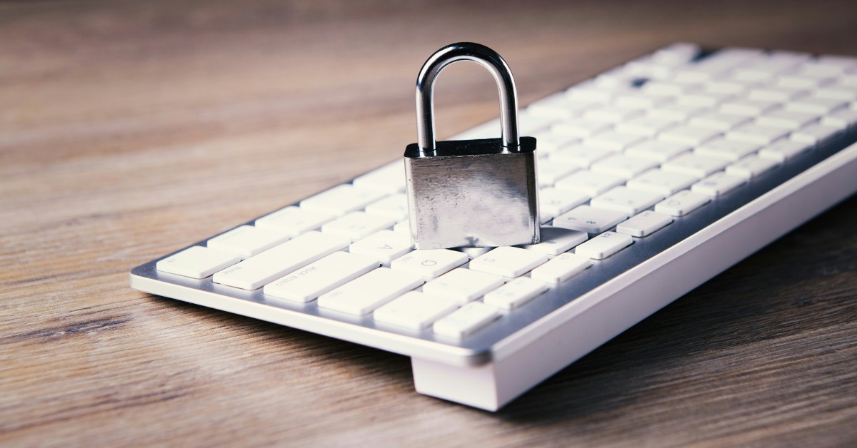 teclado com cadeado
