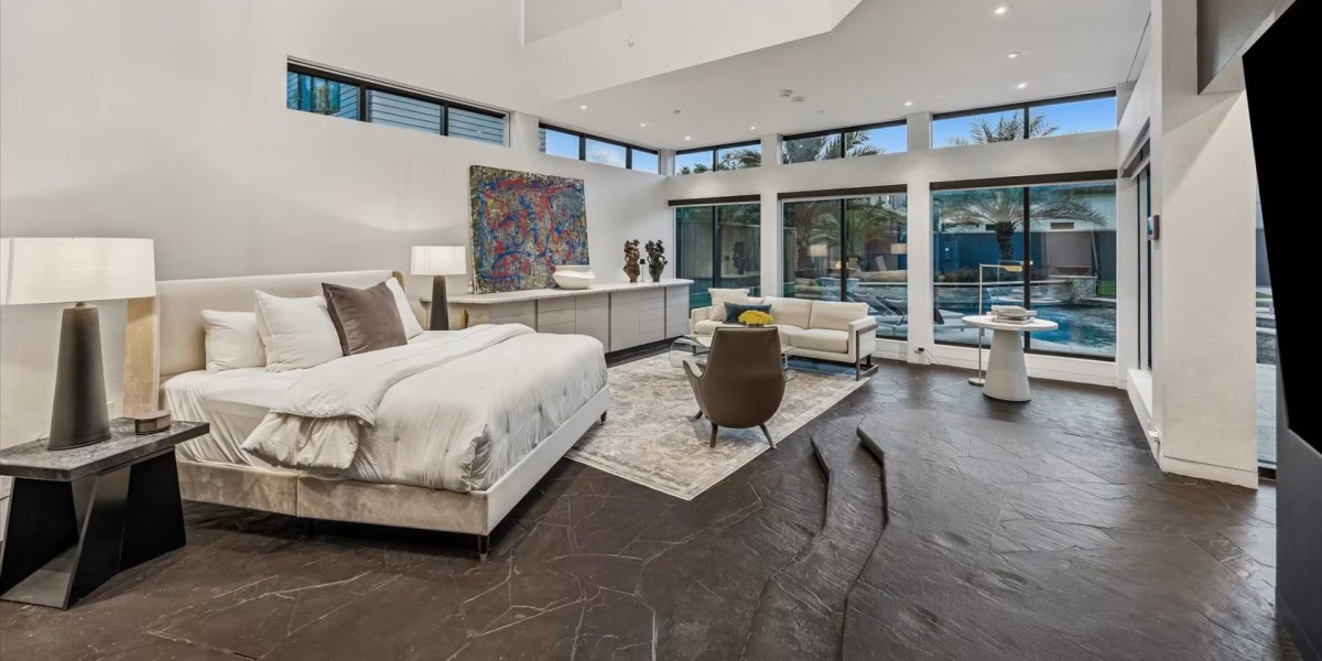 "Casa Darth Vader" 