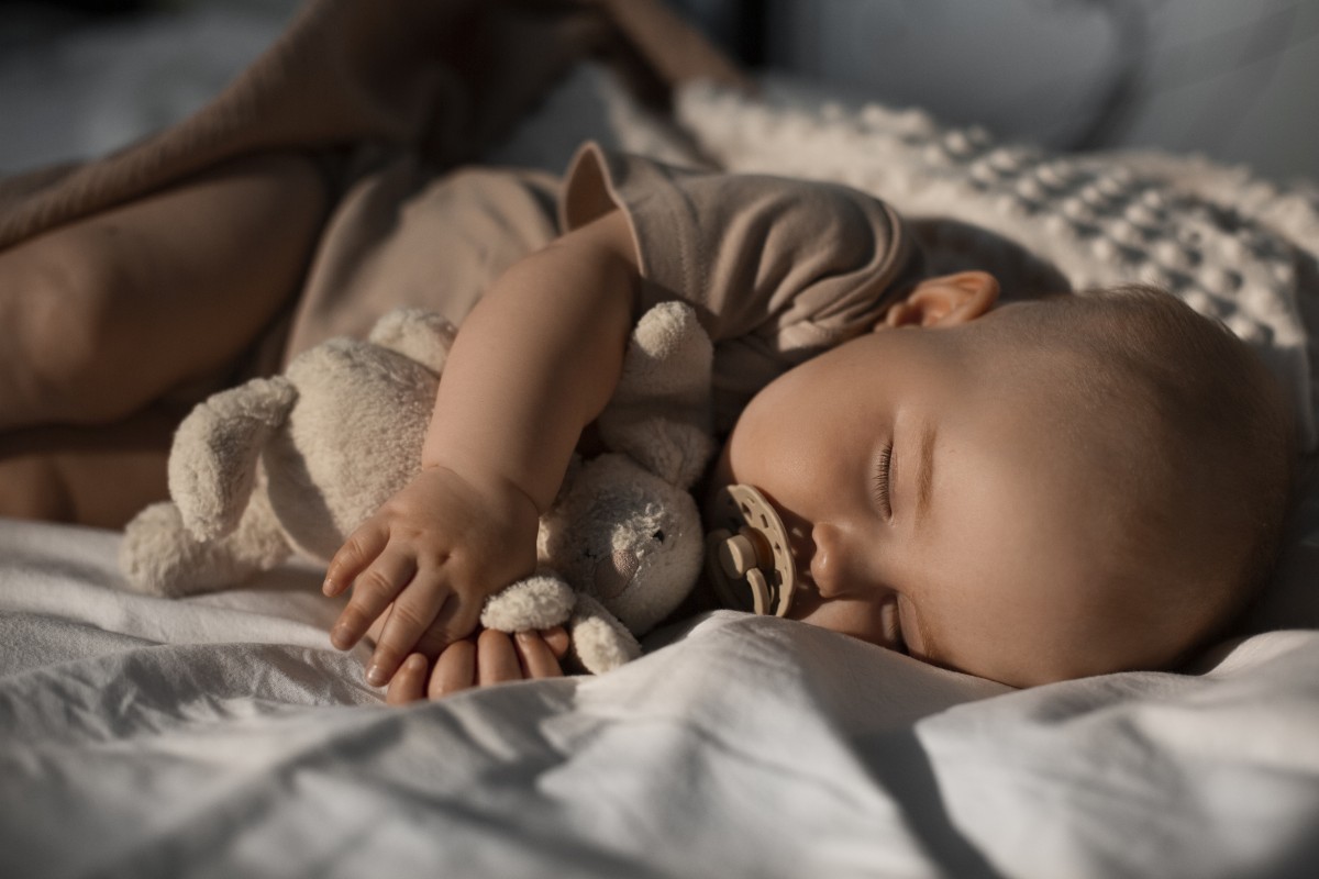 Temperatura ideal para bebés dormir