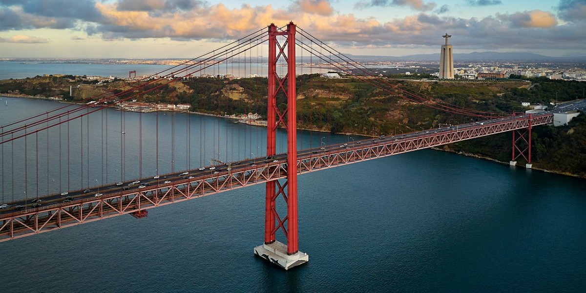 Ponte 25 de Abril