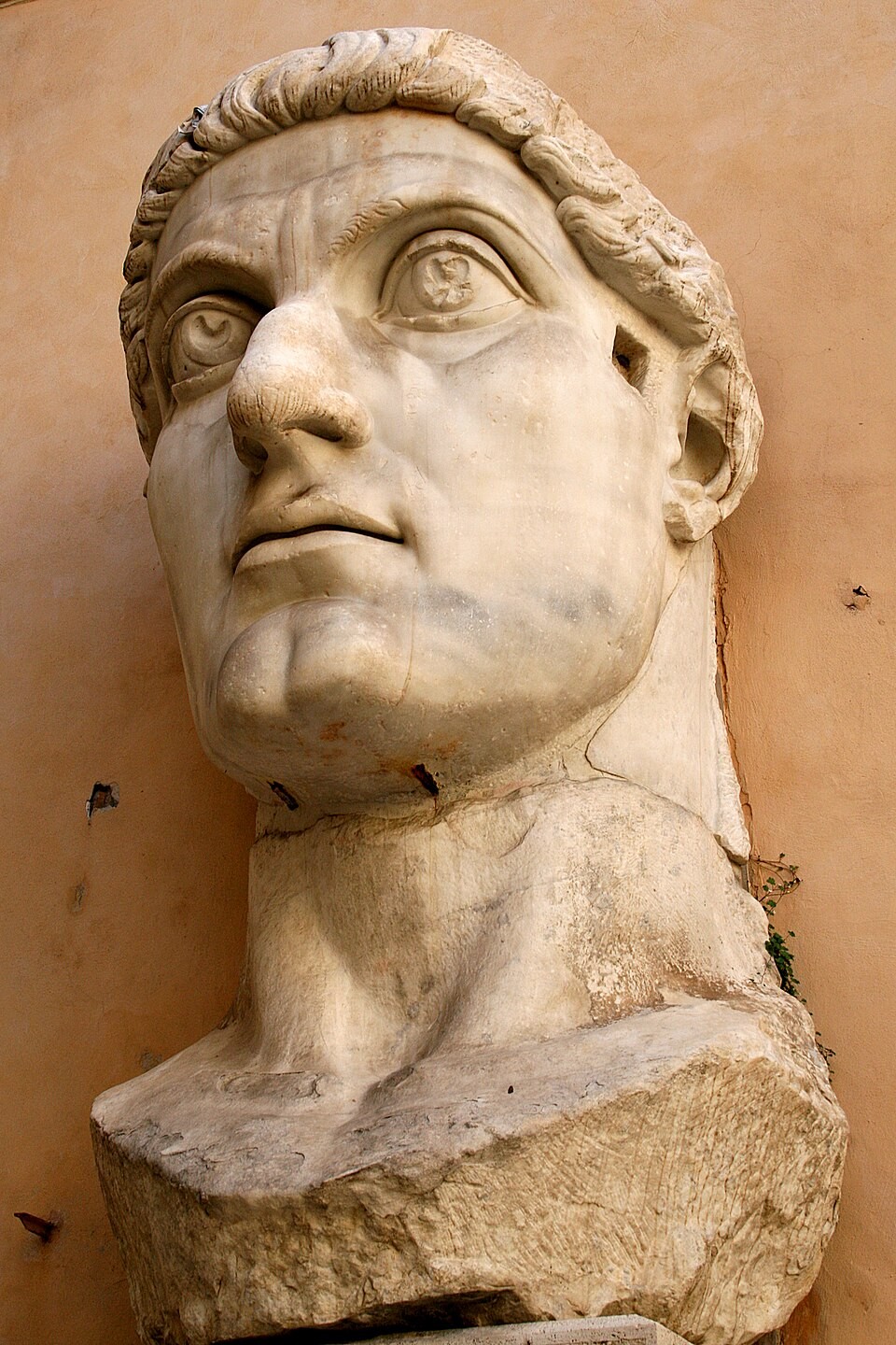 Busto de imperador Constantino I, fundador de Constantinopla
