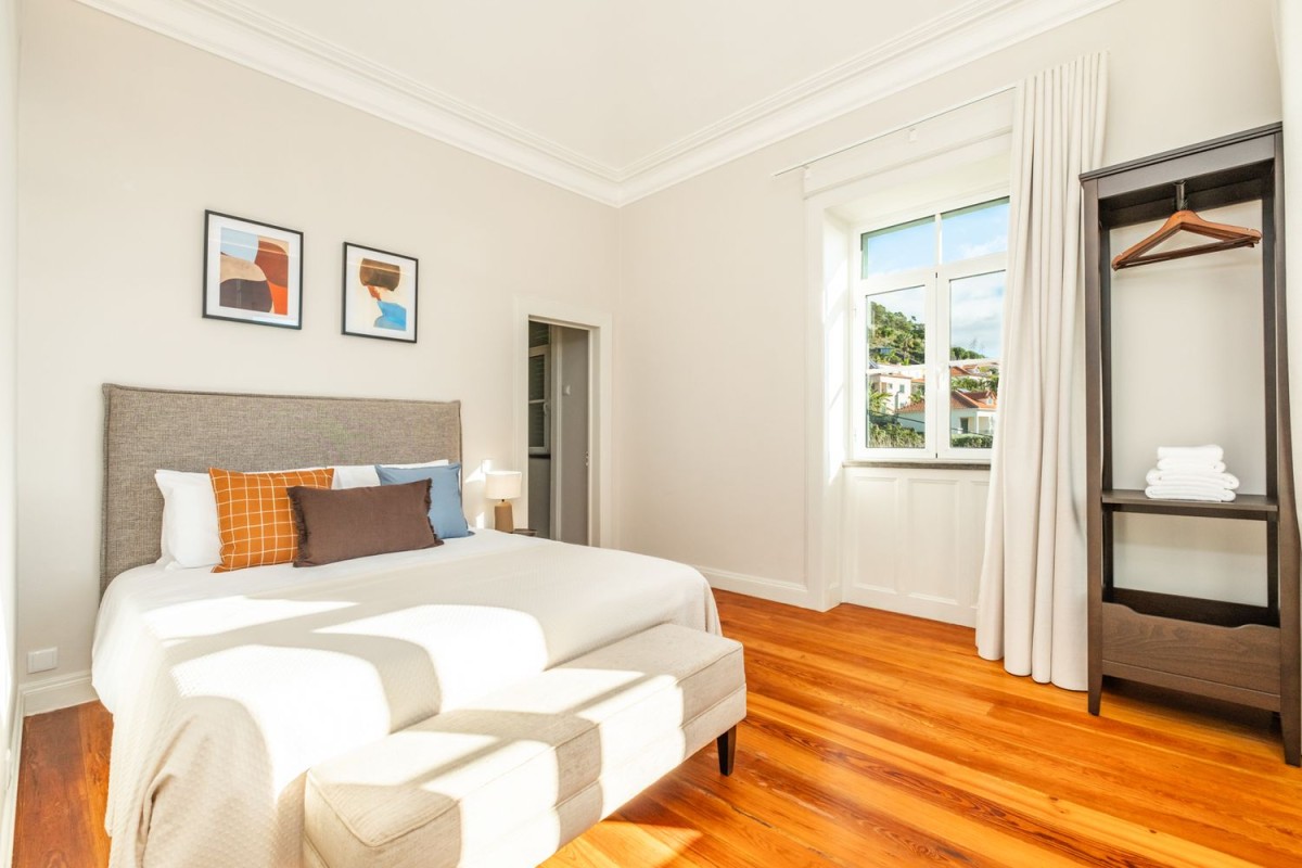 buy a house in Madeira