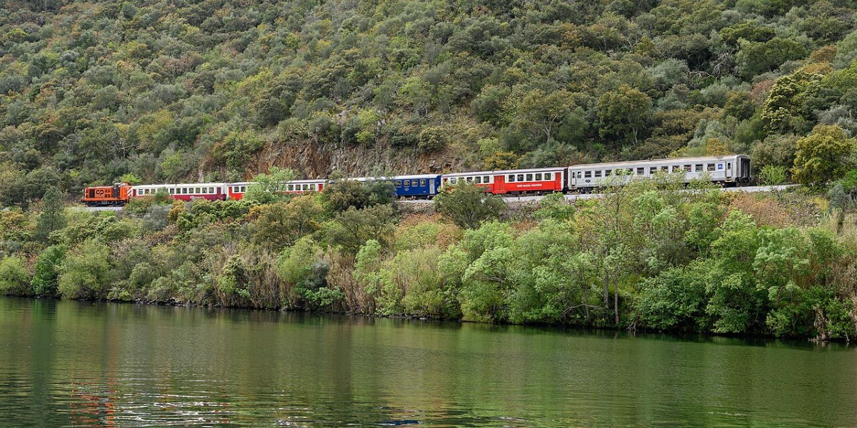 Comboio histórico do Douro