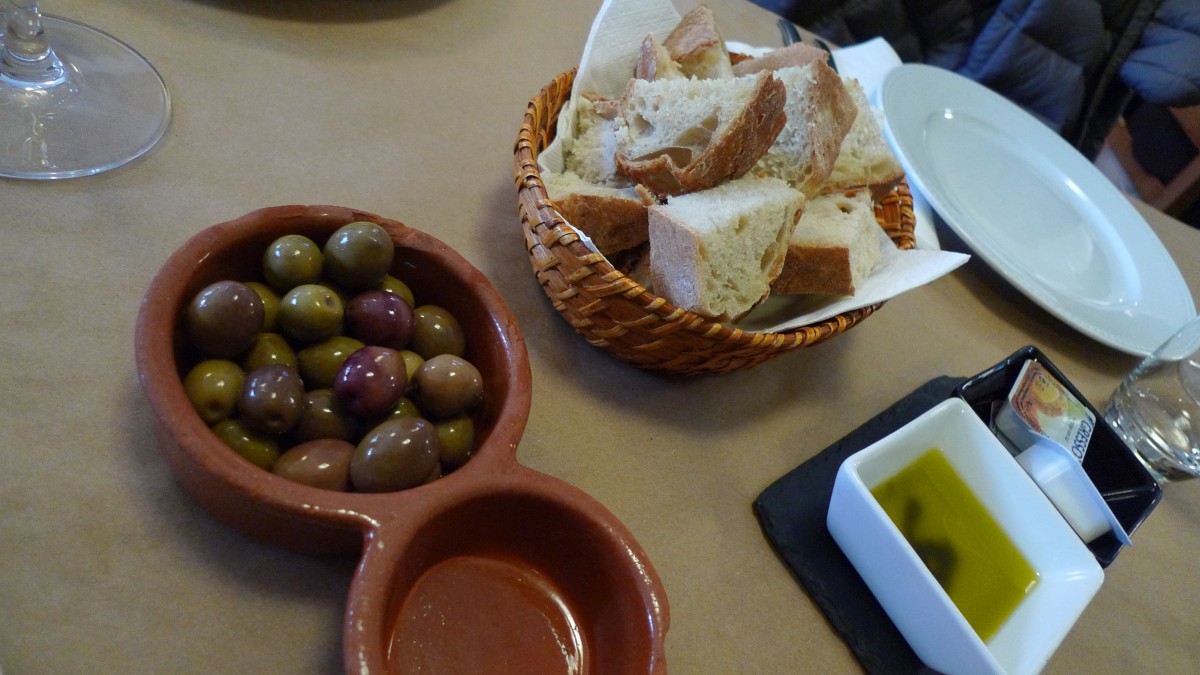 Pain, olives, fromage : la tradition portugaise qui surprend souvent les touristes