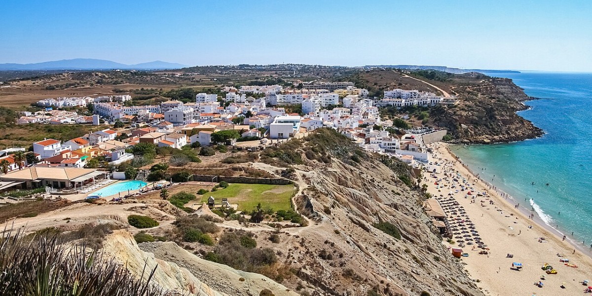 Praia do Burgau