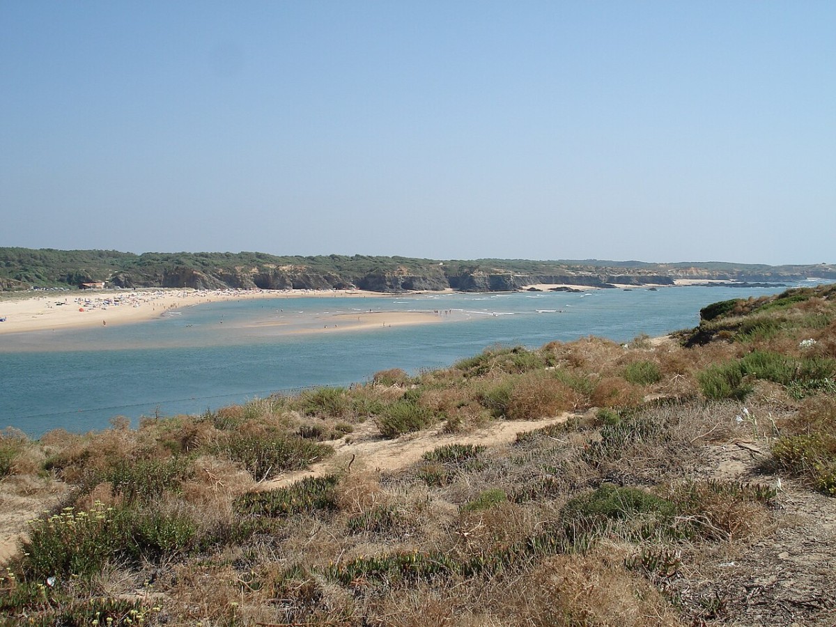 Furnas Beach