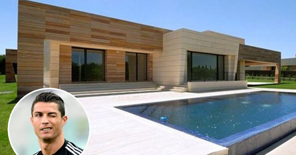 Casa que encantou Cristiano Ronaldo vendida por oito milhões
