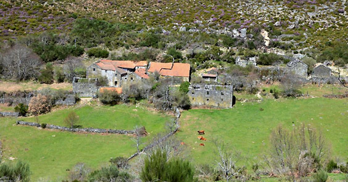 vendem-se duas aldeias em trás-os-montes (fotos)