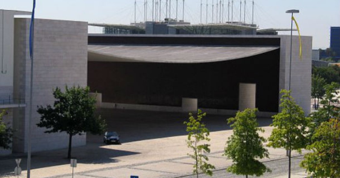 siza vieira sugere demolição do pavilhão de portugal 