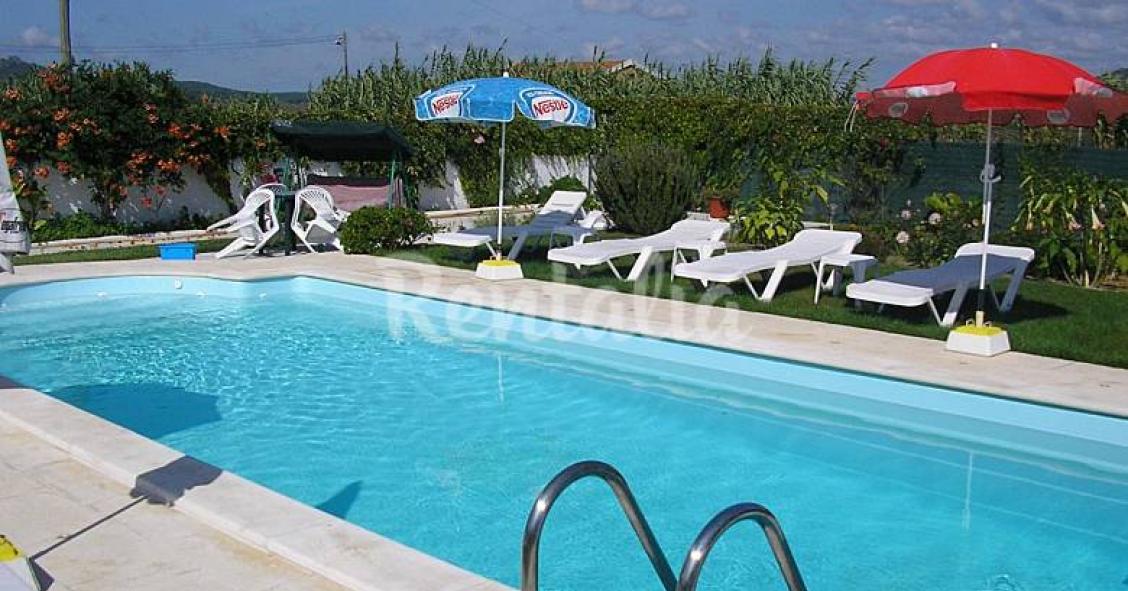 Casas de fim de semana: À descoberta do Oeste na reconfortante vila da Nazaré (fotos) 