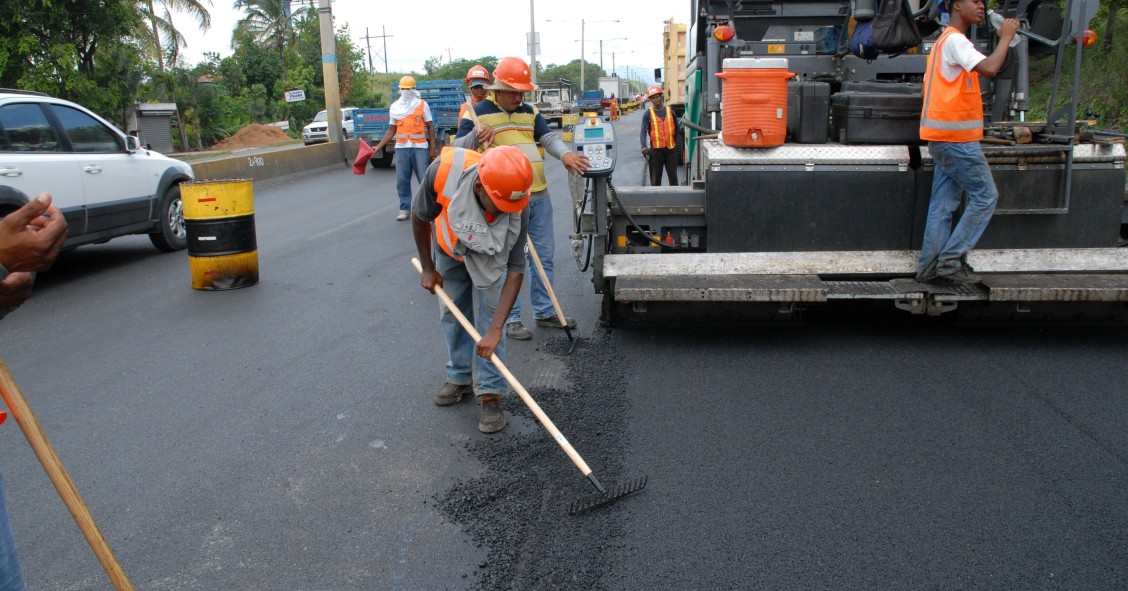 Obras públicas perdem peso nas contratações do Estado