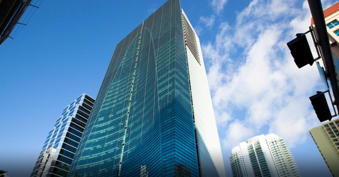 Hotel de luxo do Espírito Santo Plaza à venda em Miami por 100 milhões de dólares