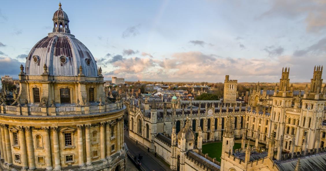 Universidade de Oxford, Reino Unido.