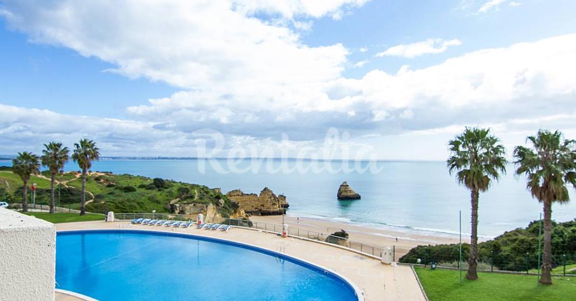 Casas de fim de semana: Piscina, mar e sol em Lagos 