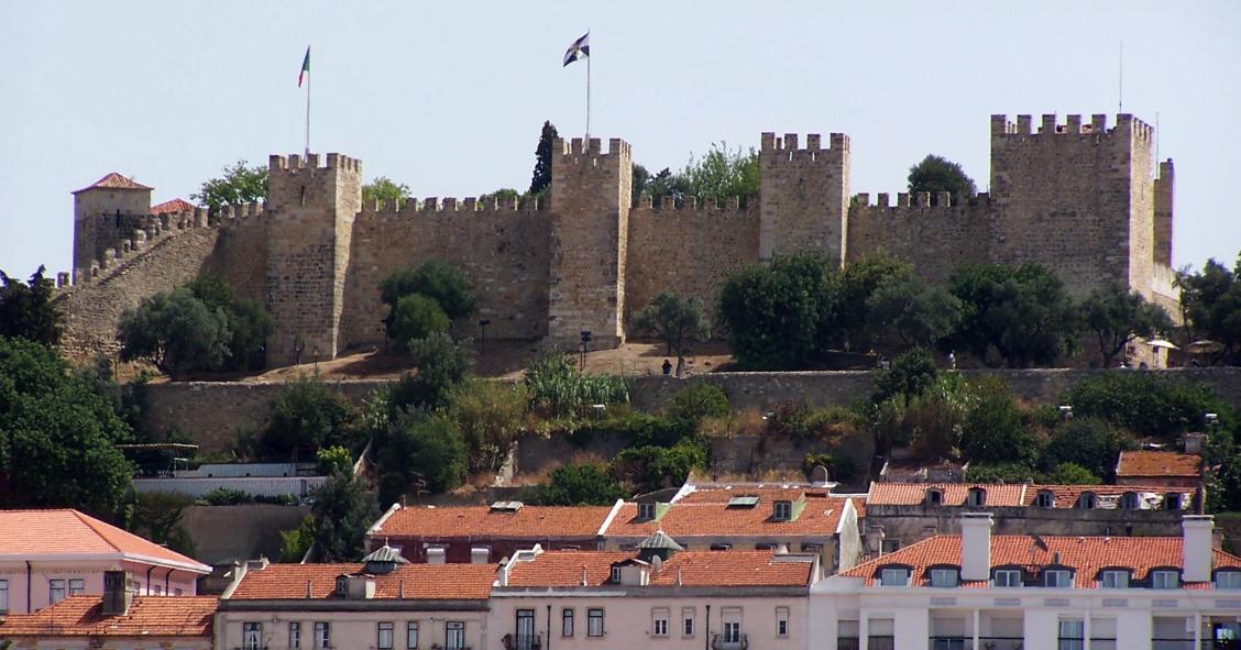 Lisboa: escadas rolantes gratuitas vão ligar Martim Moniz ao Castelo em 2017