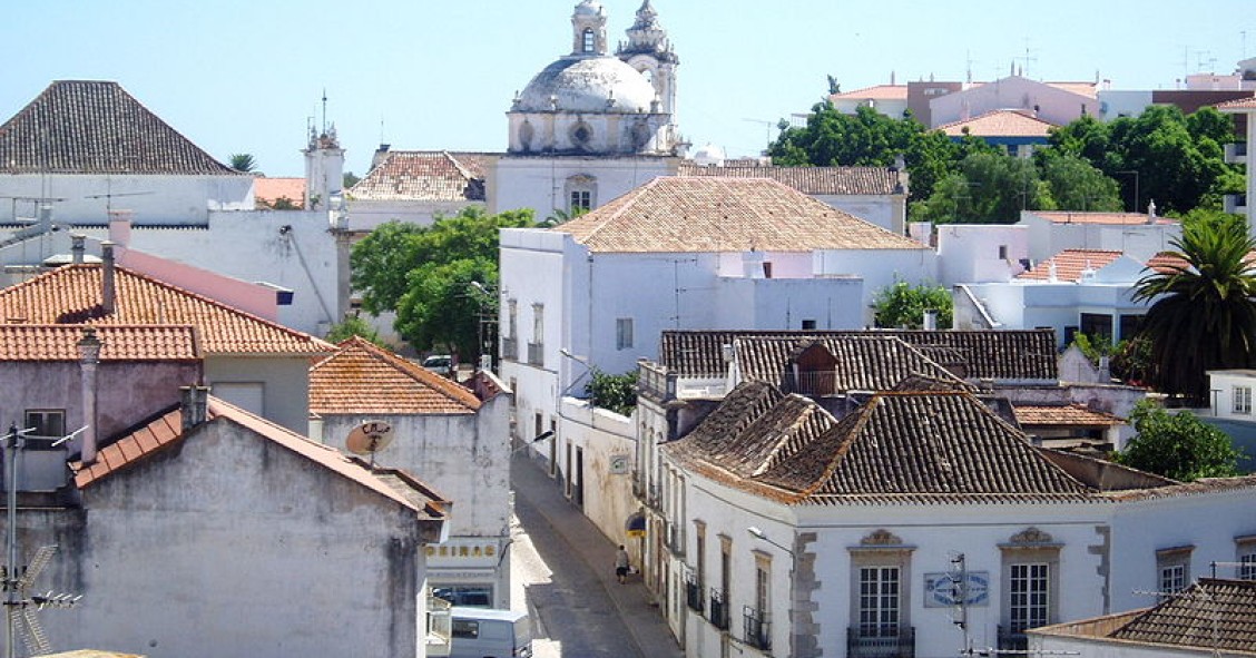 Reabilitação urbana está a dar nova vida ao centro histórico de Tavira 