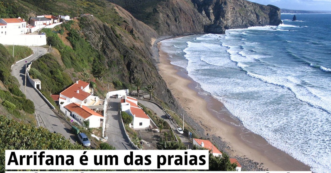 30 praias em Portugal onde há areia, água... wi-fi gratuito e carregador de telemóvel 